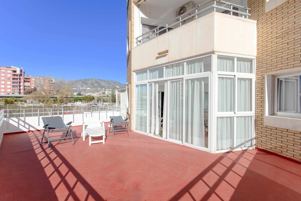 Balcony/Terrace, Mountain view