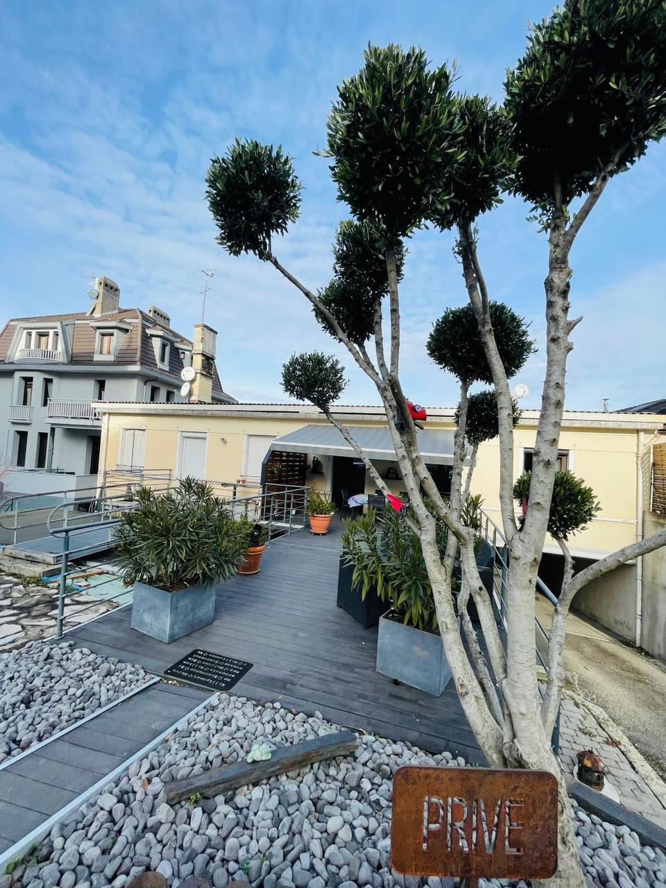 Magnifique T3 spacieux de 150 m carrés Vue Lac Léman Apartment in Évian-les-Bains