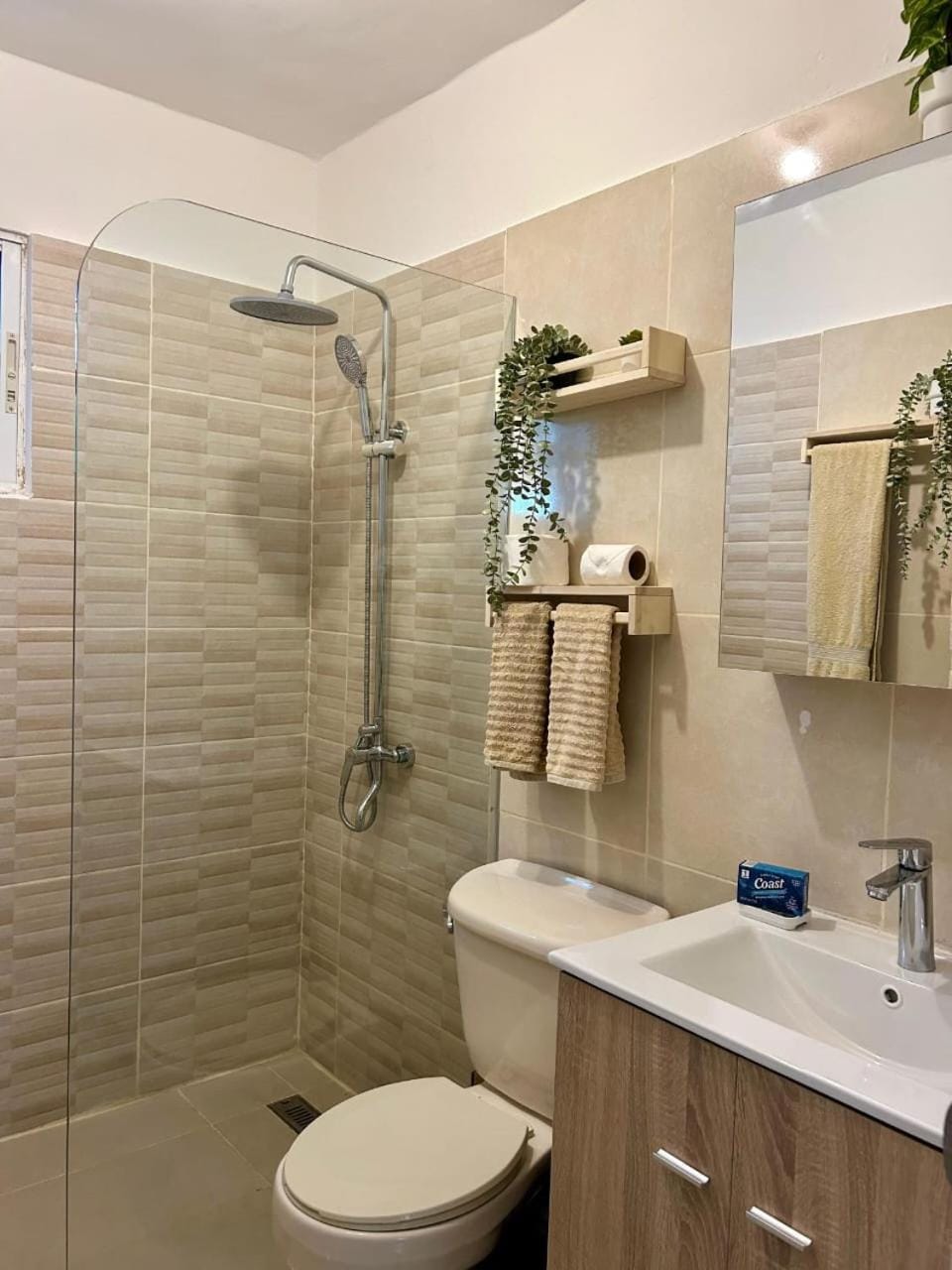Cozy 2 bdr condo, with pool area and free WIFI Apartment in Punta Cana
