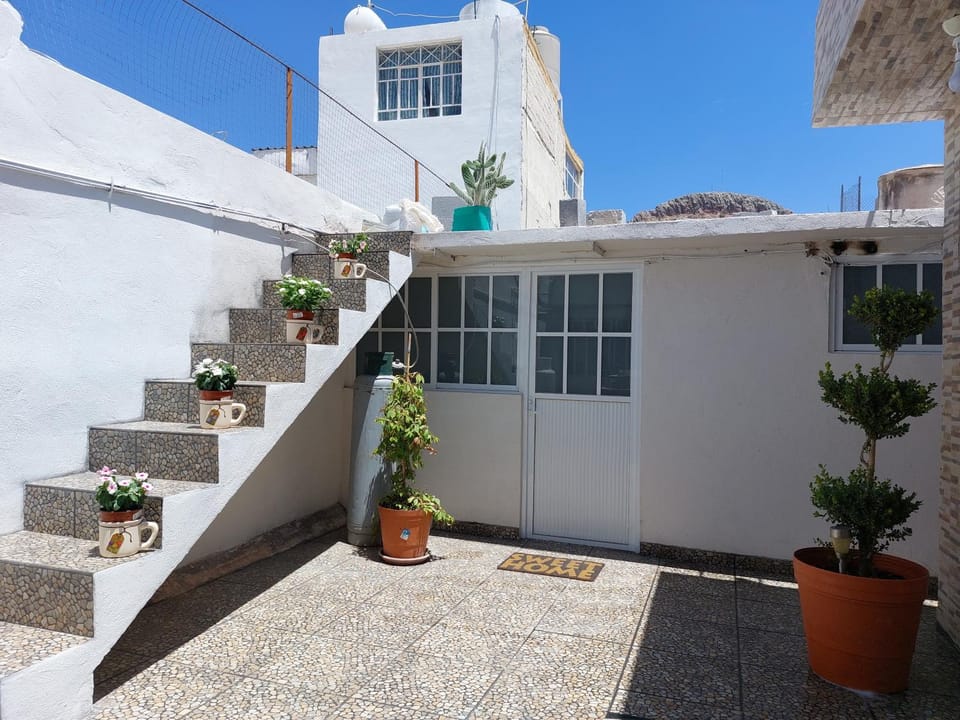 Depa #6 Tipo Loft en Planta Alta en Centro Histórico Apartment in Zacatecas