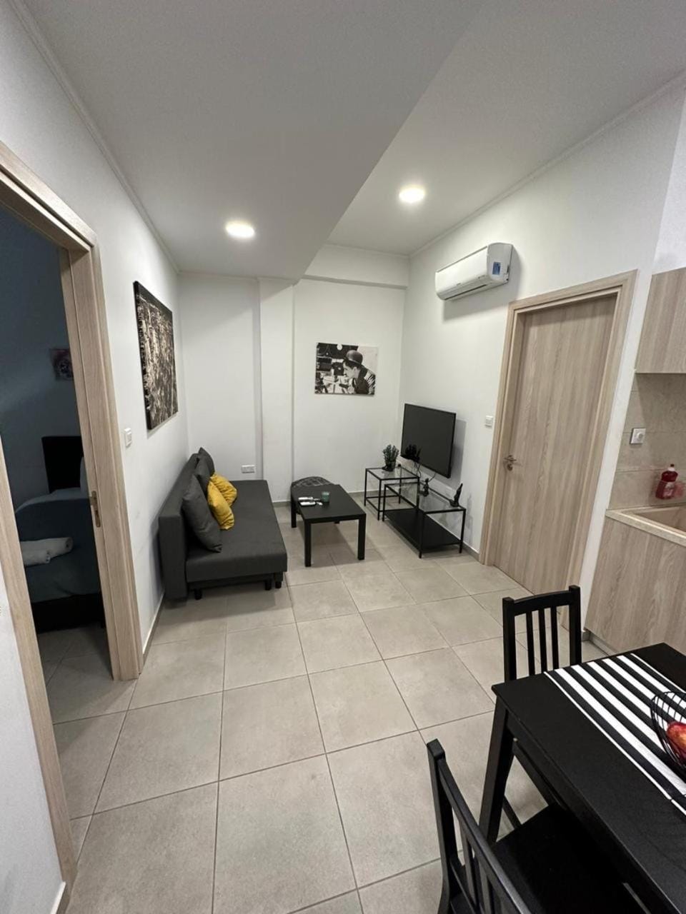 TV and multimedia, Living room