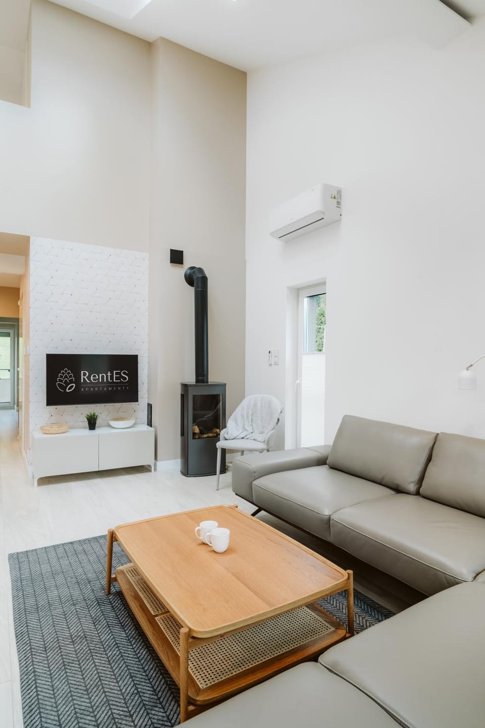 TV and multimedia, Living room