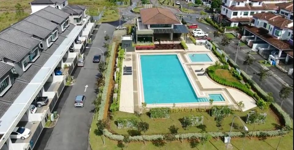 Faizal Madhi Homestay House in Kuching