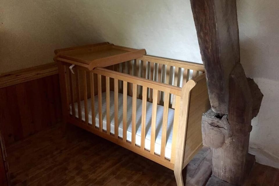 cot