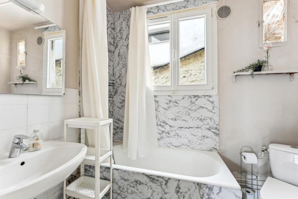 Studio Montmartre 15 min du Sacré-Cœur, cosy & chauffé Apartment in Paris
