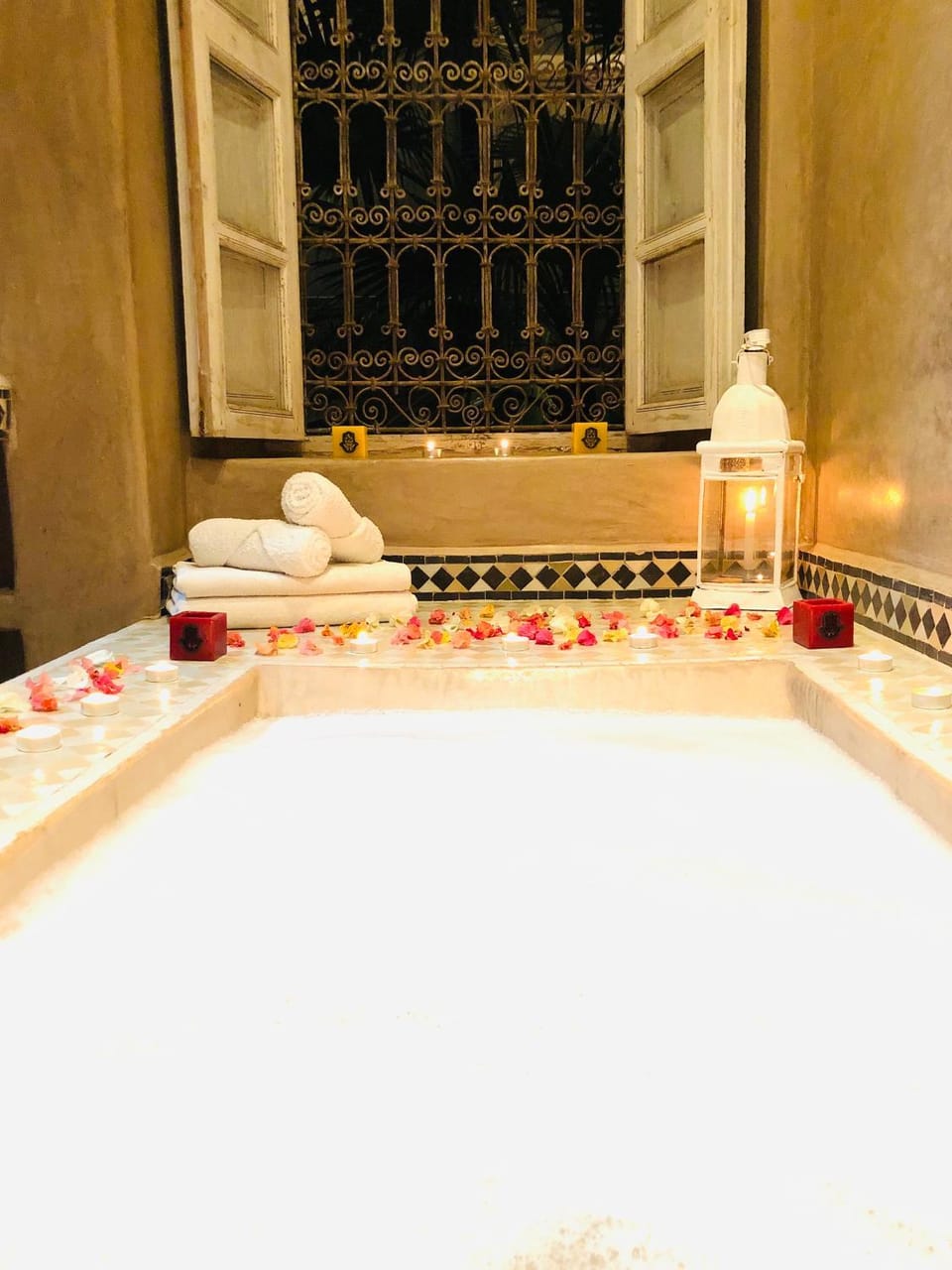Bathroom, Bath