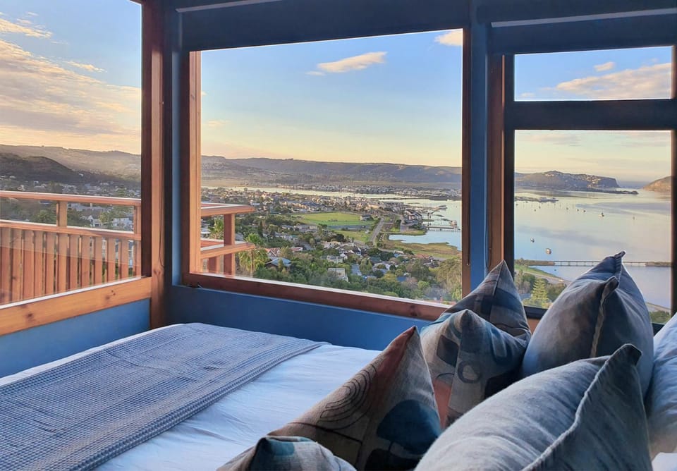 Bed, Balcony/Terrace, Sea view