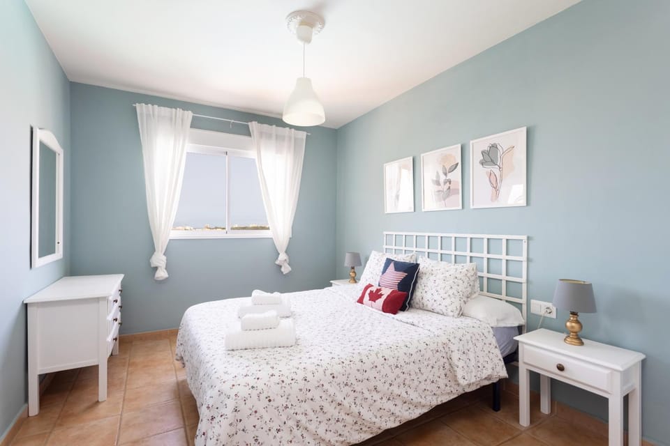 Home2Book Los Sauces Apt, Los Cristianos Apartment in Los Cristianos