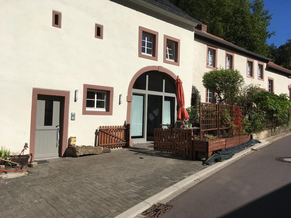 Dachterrassenwohnung - nah am See Apartment in Luxembourg