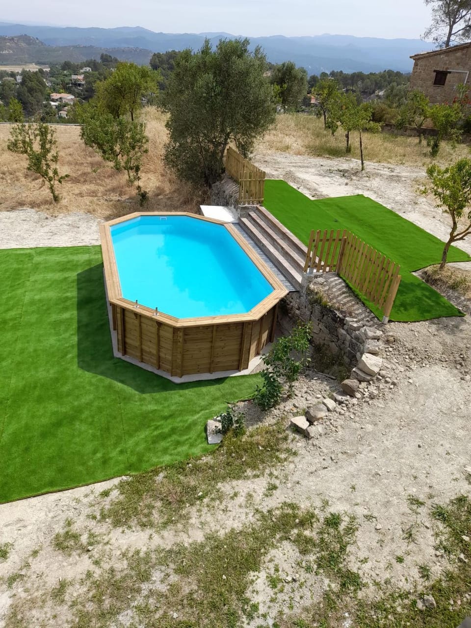 Swimming pool