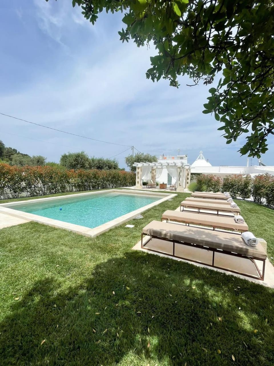 Trullo San Vincenzo con Piscina Bed and Breakfast in Apulia