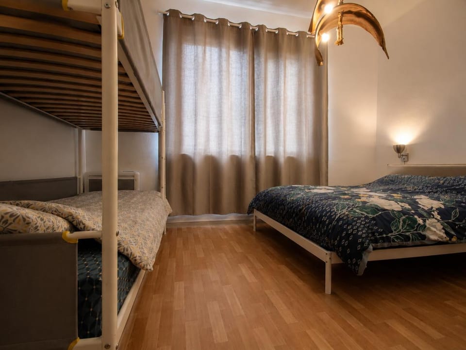 Cosy Seclin Centre Appartement T2 Tok-Tok S4 Apartment in Hauts-de-France
