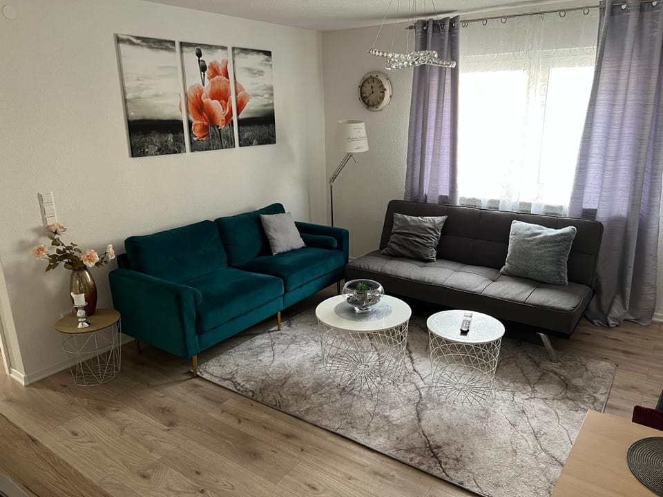 Exklusive moderne 2 Zi. Wohnung in ruhiger Lage Apartment in Baden-Baden