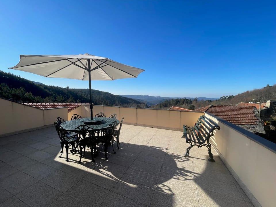 Patio, View (from property/room), Balcony/Terrace, Mountain view, Mountain view