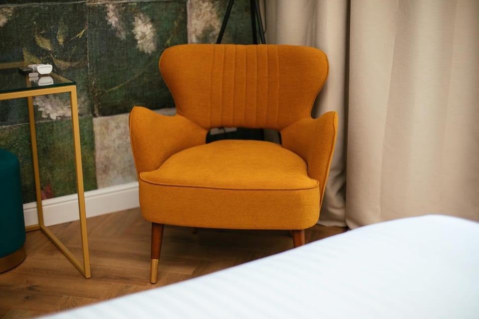 Seating area, Bedroom