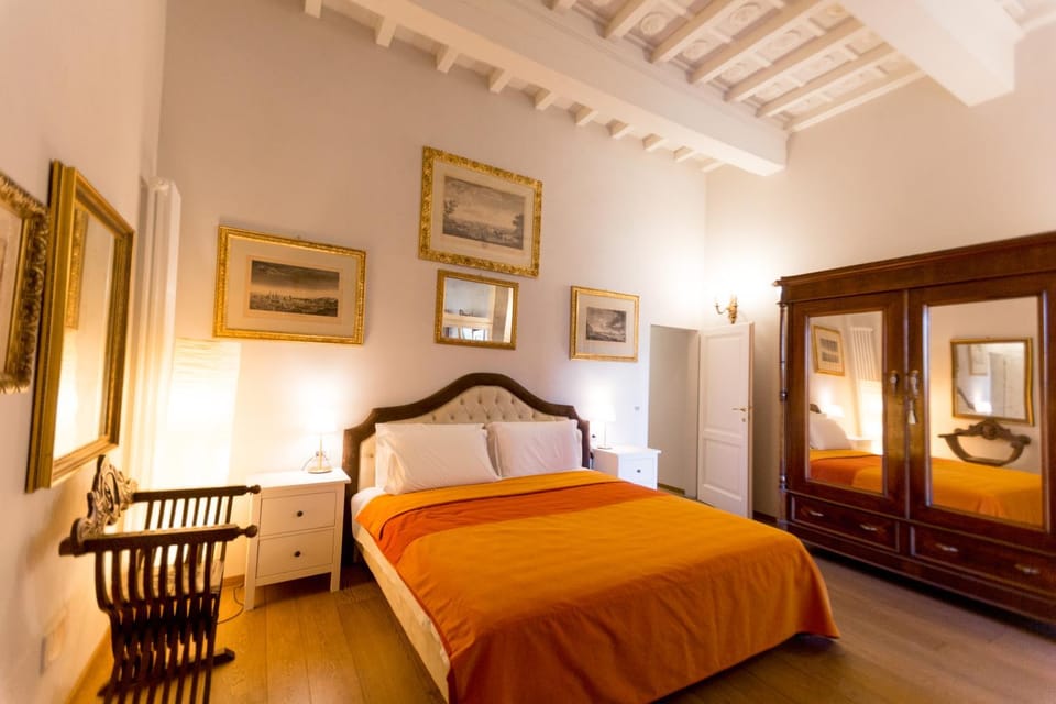 Borgo Pinti Suites Le Stanze dei Nobili Bed and Breakfast in Florence