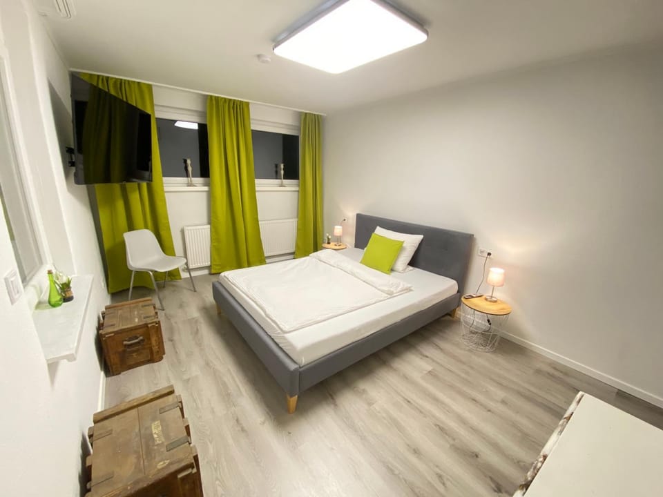 Appartement Apelern (A2) - 2 Zimmer, Badewanne, Terrasse, Netflix Apartment in North Rhine-Westphalia