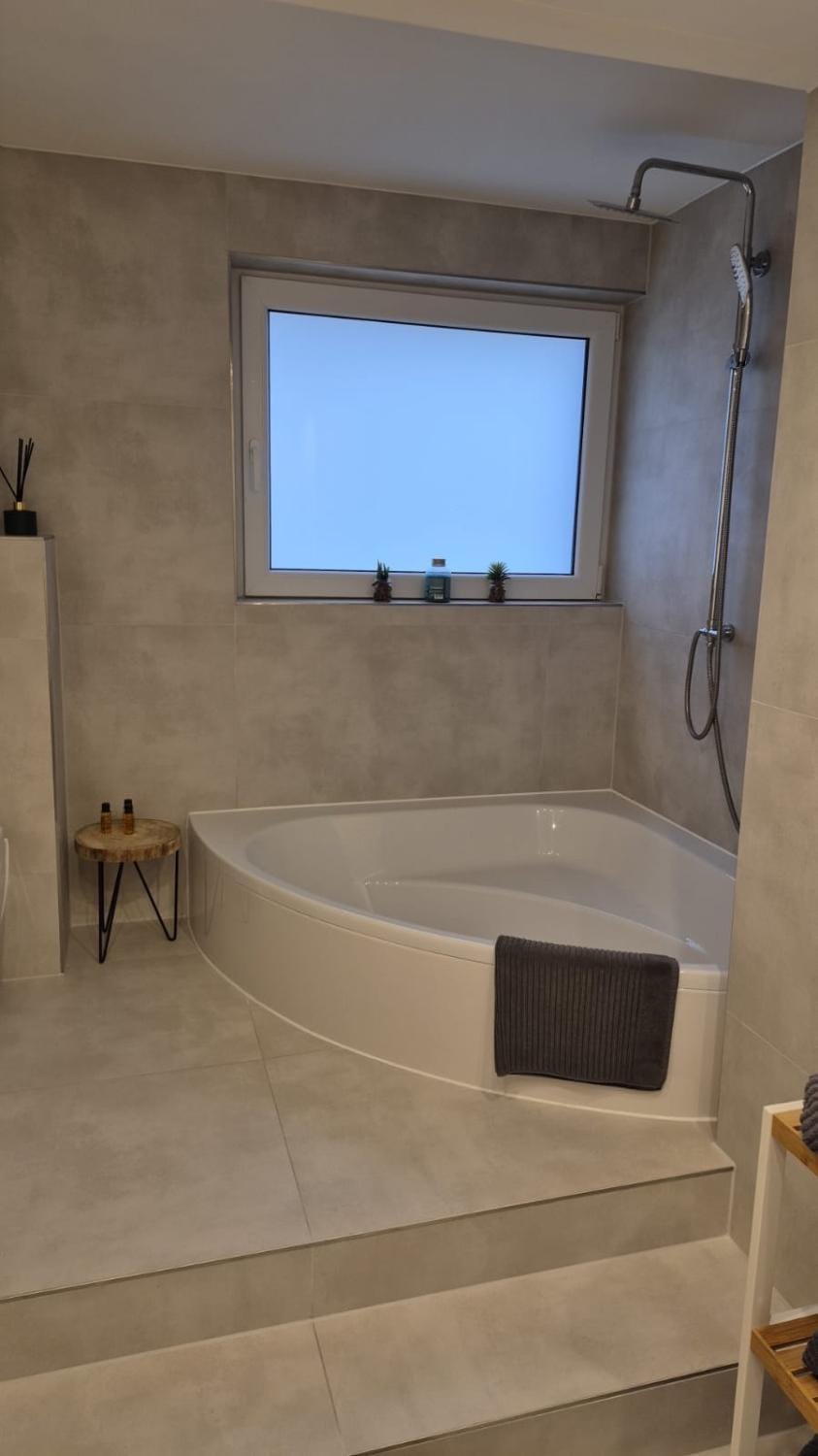 Appartement Apelern (A2) - 2 Zimmer, Badewanne, Terrasse, Netflix Apartment in North Rhine-Westphalia