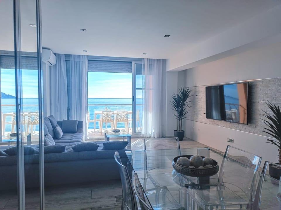 Getares Beach Apartment in Algeciras