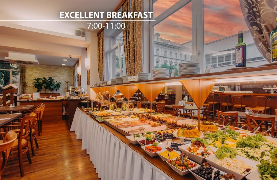 Breakfast, Buffet breakfast