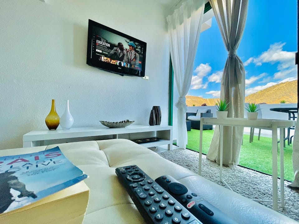 THE MALIBU HOLIDAY CLUB SUITE - PUERTO RICO Apartment in Puerto Rico de Gran Canaria