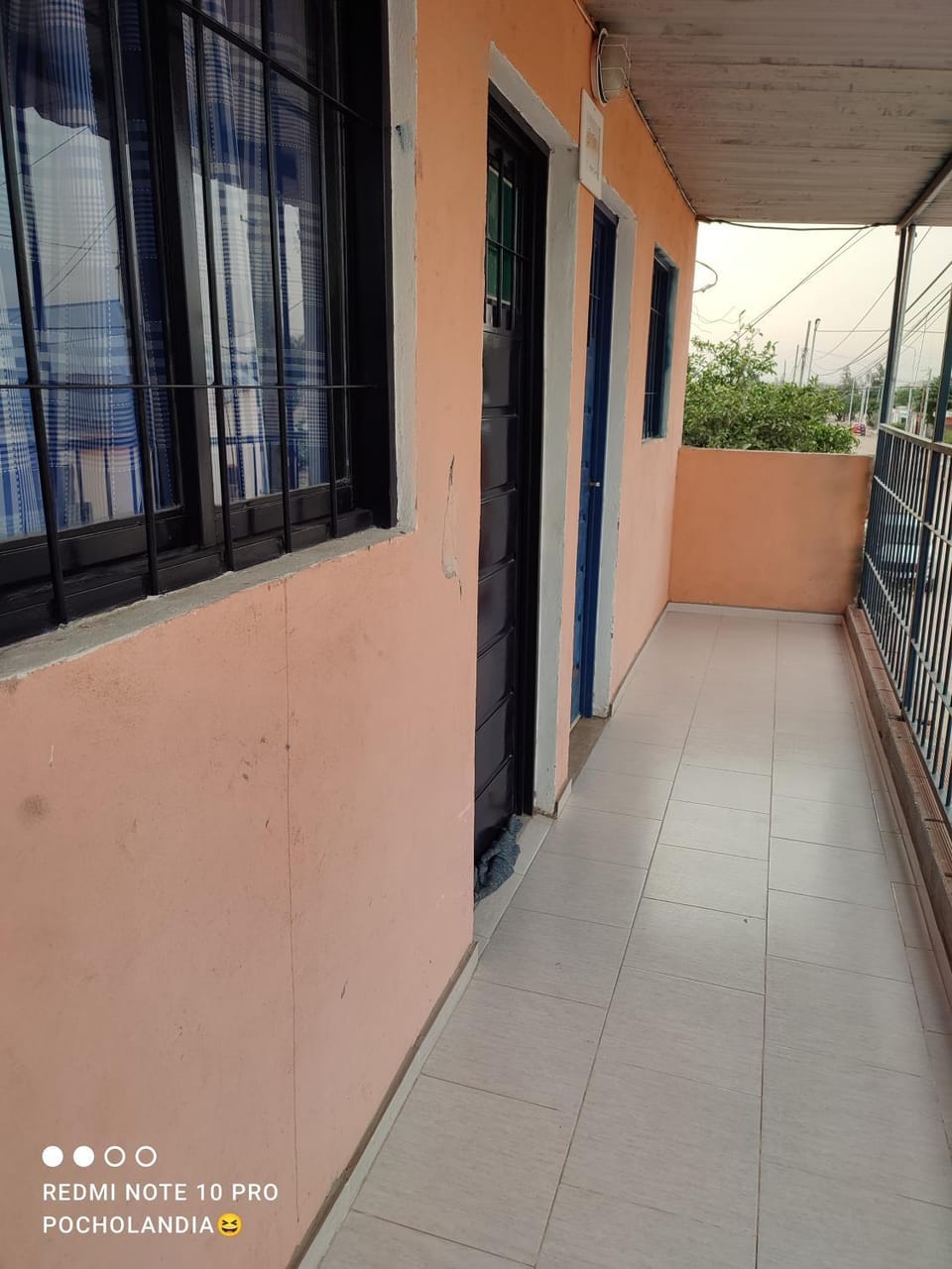 Facade/entrance, Day