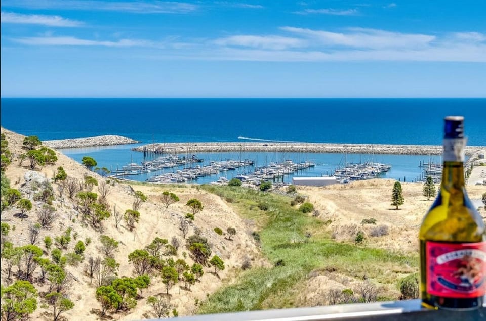 Nearby landmark, Day, Natural landscape, Beach, Sea view