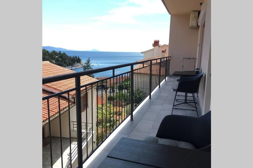 Balcony/Terrace, Balcony/Terrace