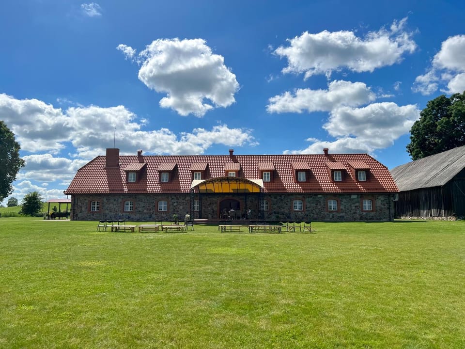 Property building, Patio, Garden