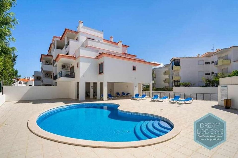 Terrace Miguel Torga - Dream Lodging Apartment in Albufeira