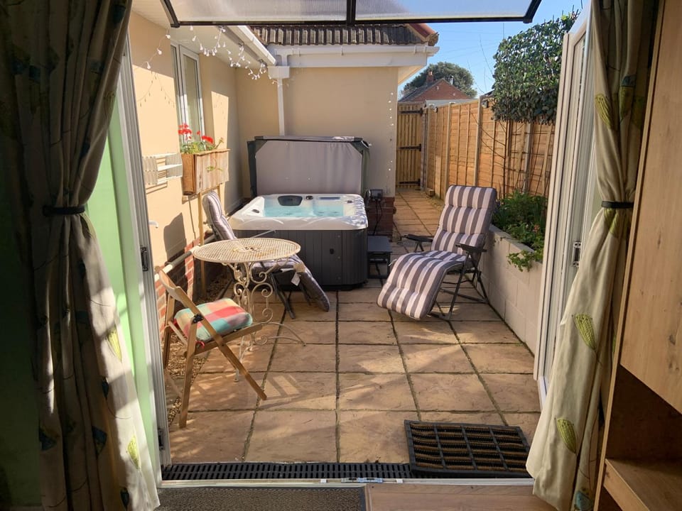 The Barn Apartment in Chichester District