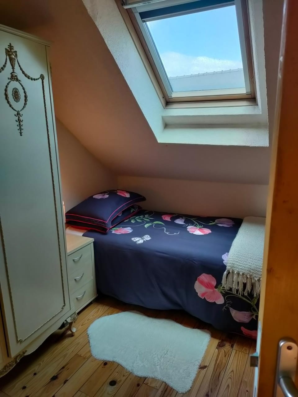 Les Bardinieres for Zoo Fleche Bed and Breakfast in Pays de la Loire