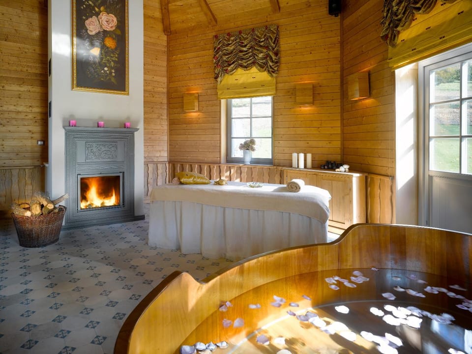 Spa and wellness centre/facilities, Sports