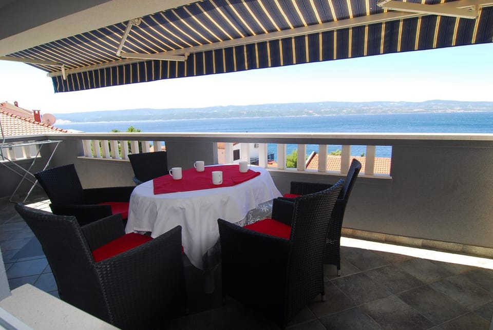 Balcony/Terrace, Seating area, Sea view