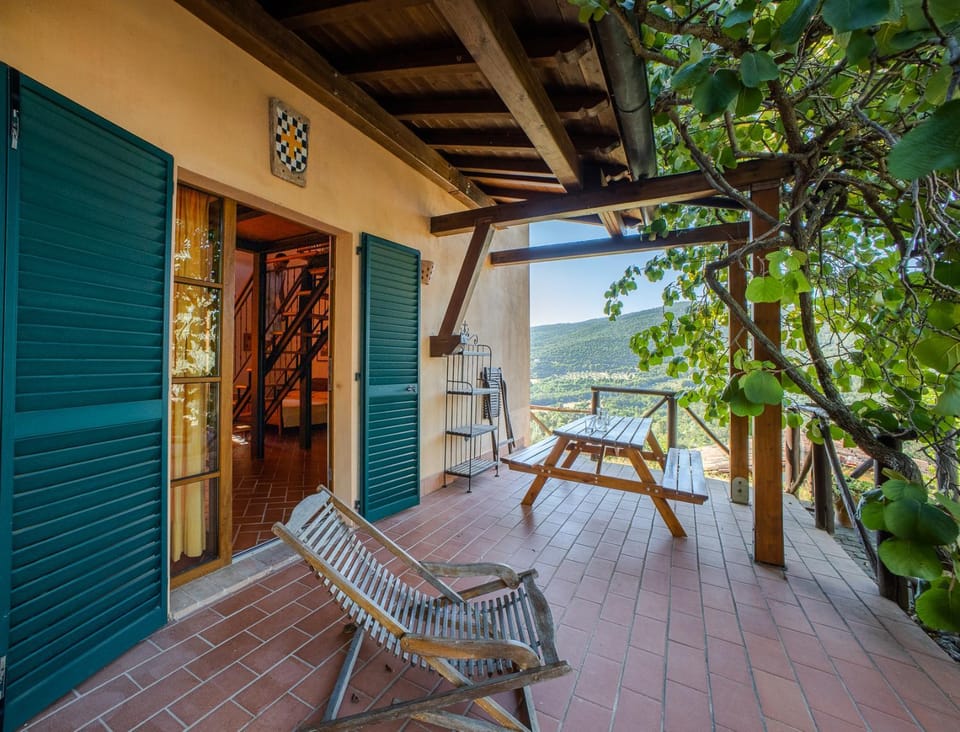 Agriturismo Bike Hotel Podere Giarlinga Farm Stay in Tuscany