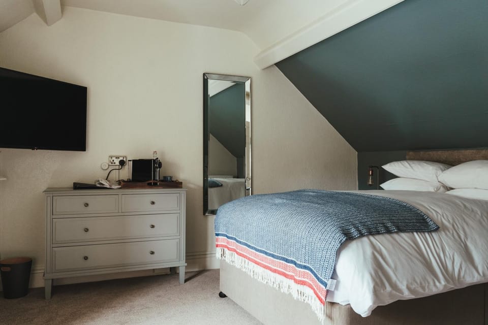 TV and multimedia, Bedroom