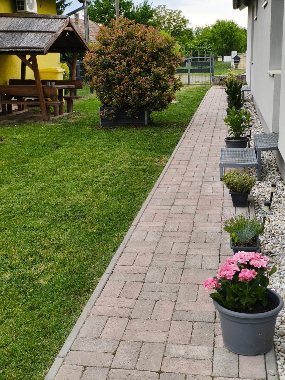 Süni apartman Apartment in Hungary