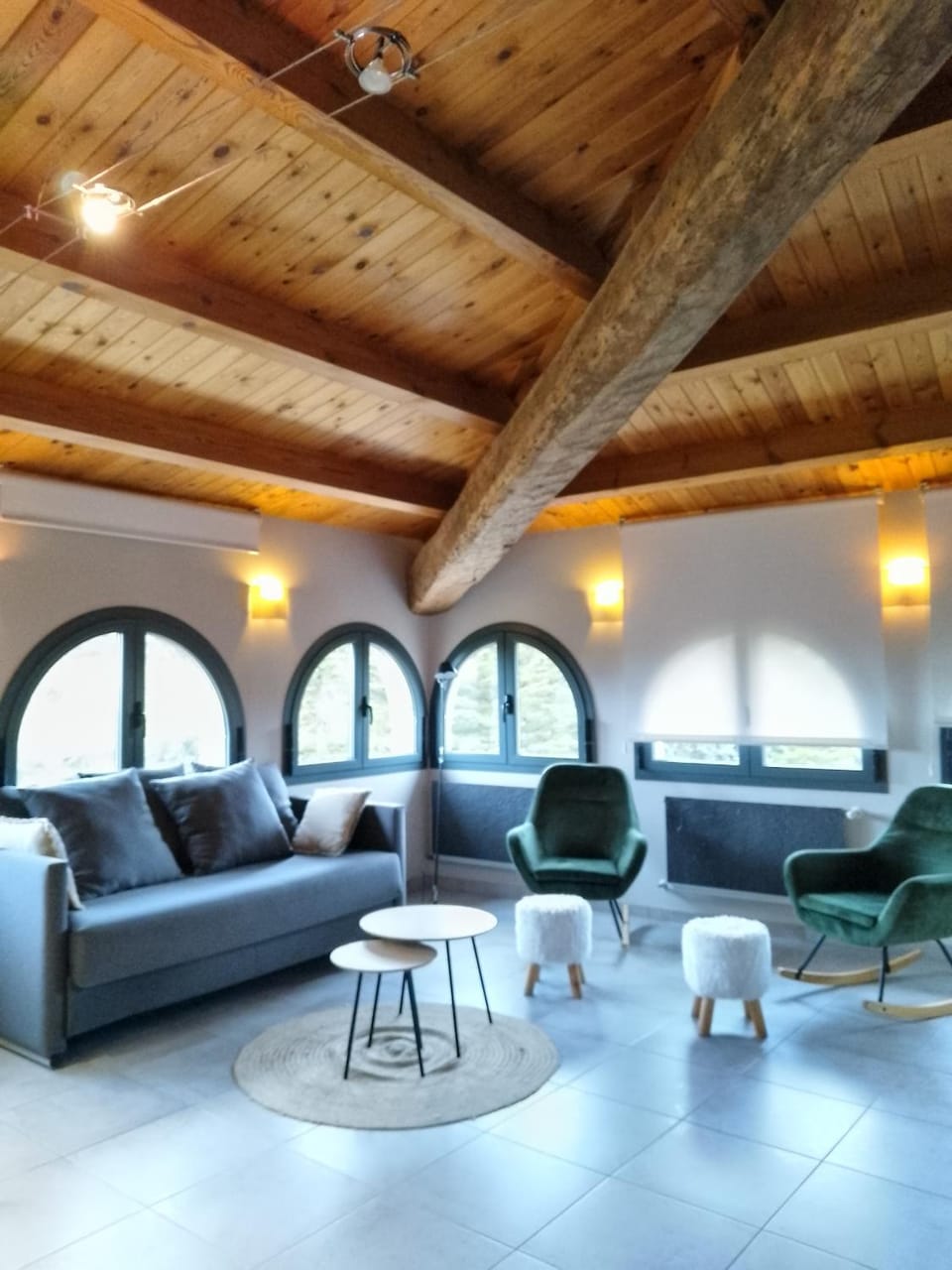 Living room, Seating area