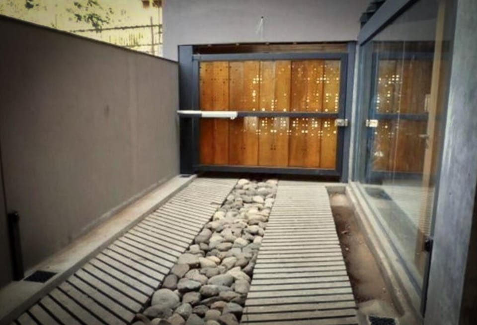 Day, Parking