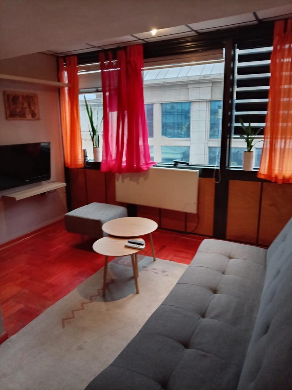 TV and multimedia, View (from property/room), Living room, Seating area, City view