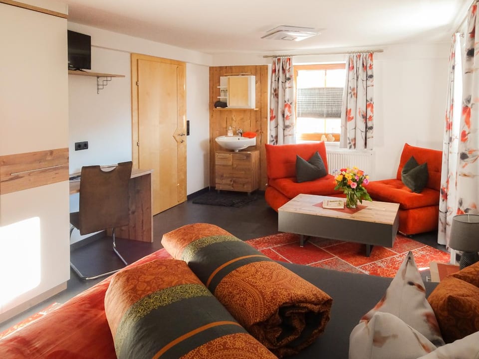 Living room, Bedroom