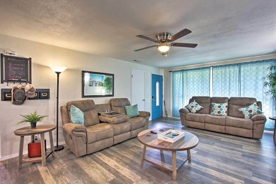 Hot Tub and Theater Room Tropical Springfield Home House in Springfield