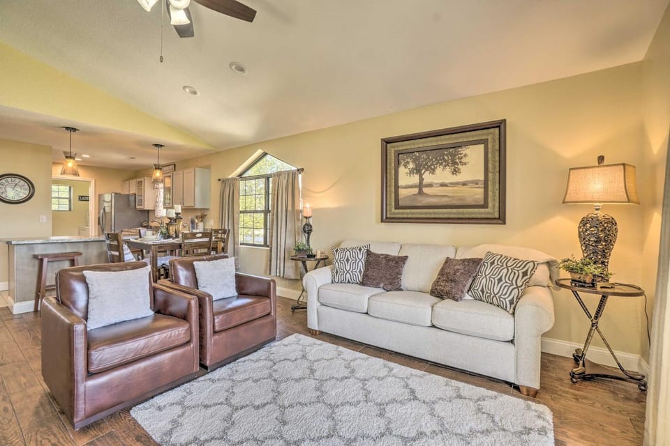 1 Block to Branson Strip: Cozy Golf-View Condo House in Branson