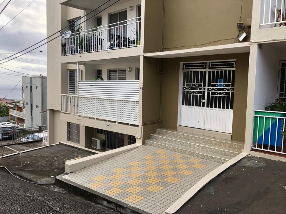 Property building, Facade/entrance