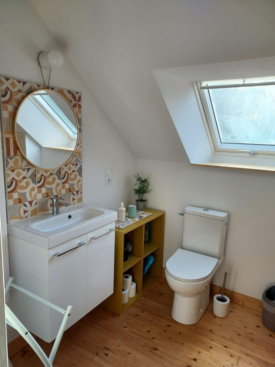 Bathroom, hair dryier