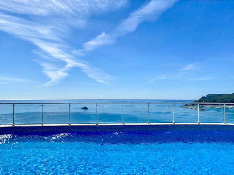 Pool view, Sea view, Swimming pool