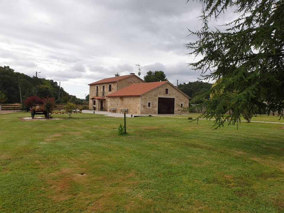 Villa Rosa House in Galicia