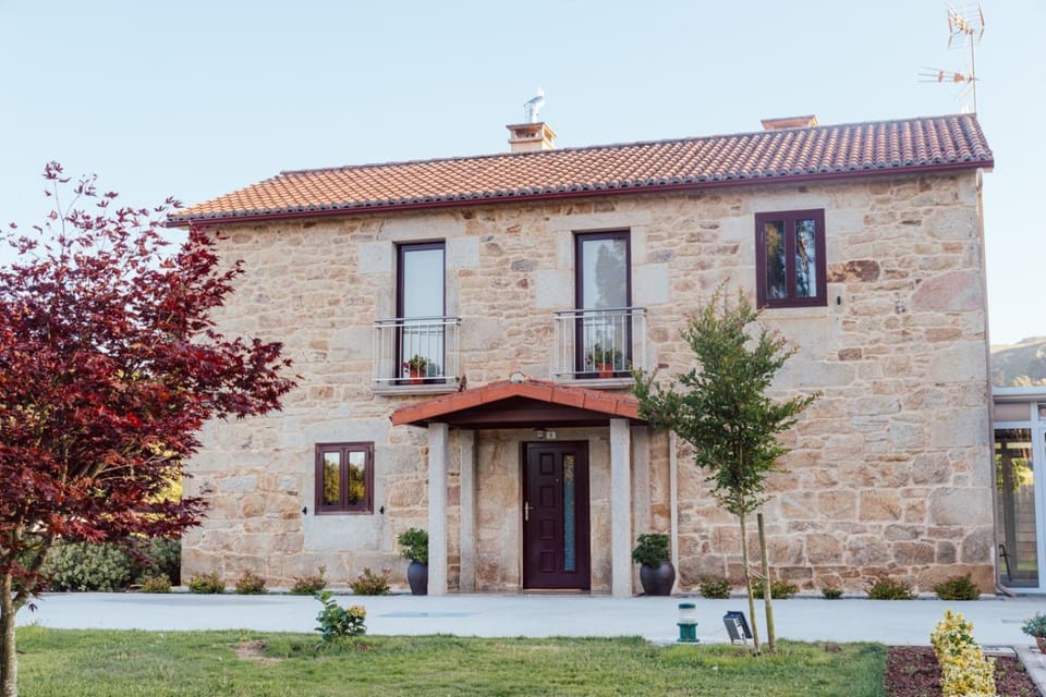 Villa Rosa House in Galicia