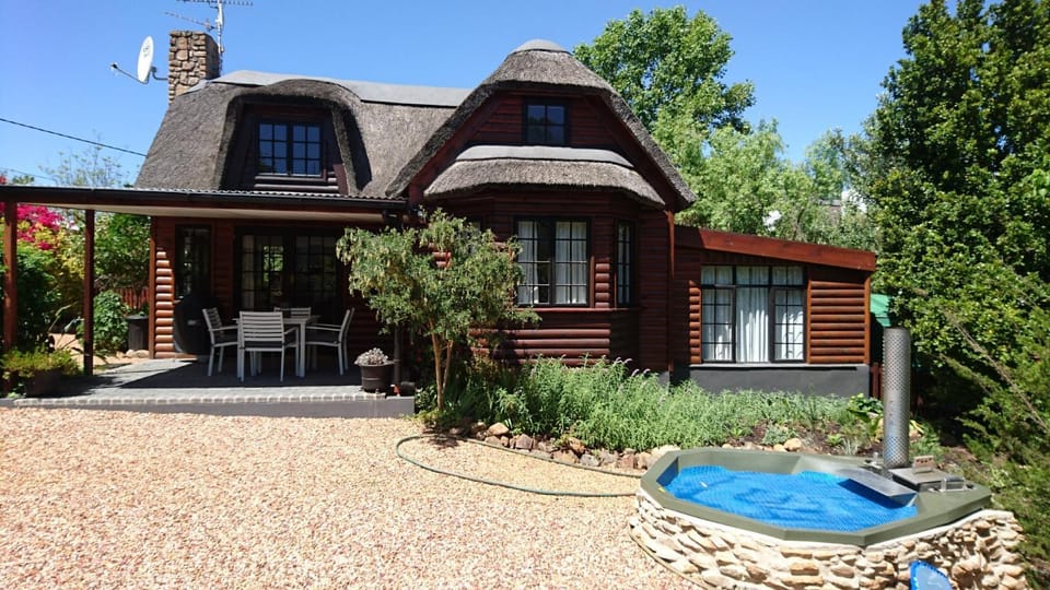 Property building, Hot Tub