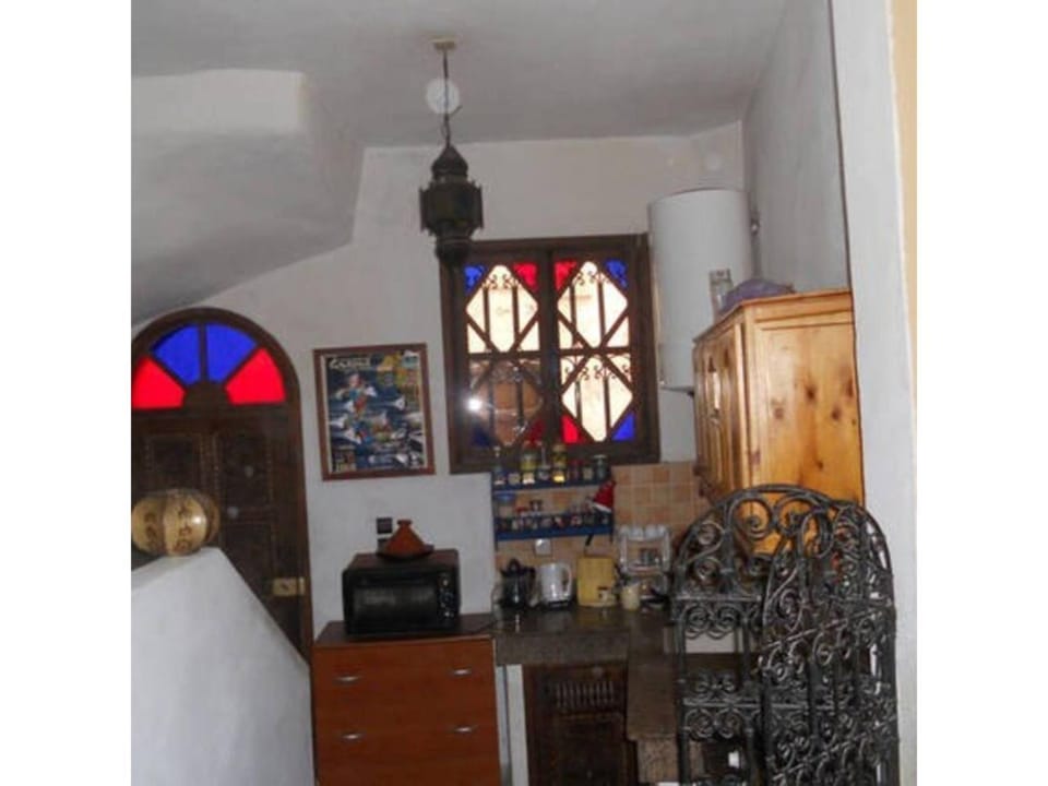 Living room, microwave, kitchen